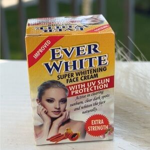 Super Whitening Face Cream with UV Sun Protection